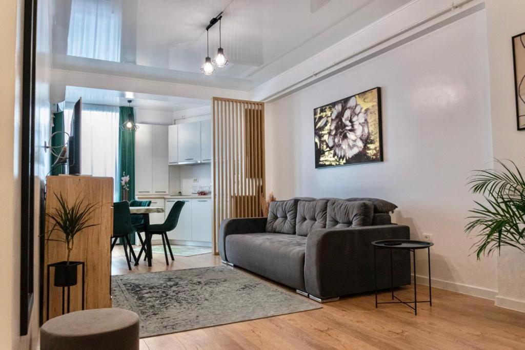 Apartamente By R S 3 Нэводари Экстерьер фото